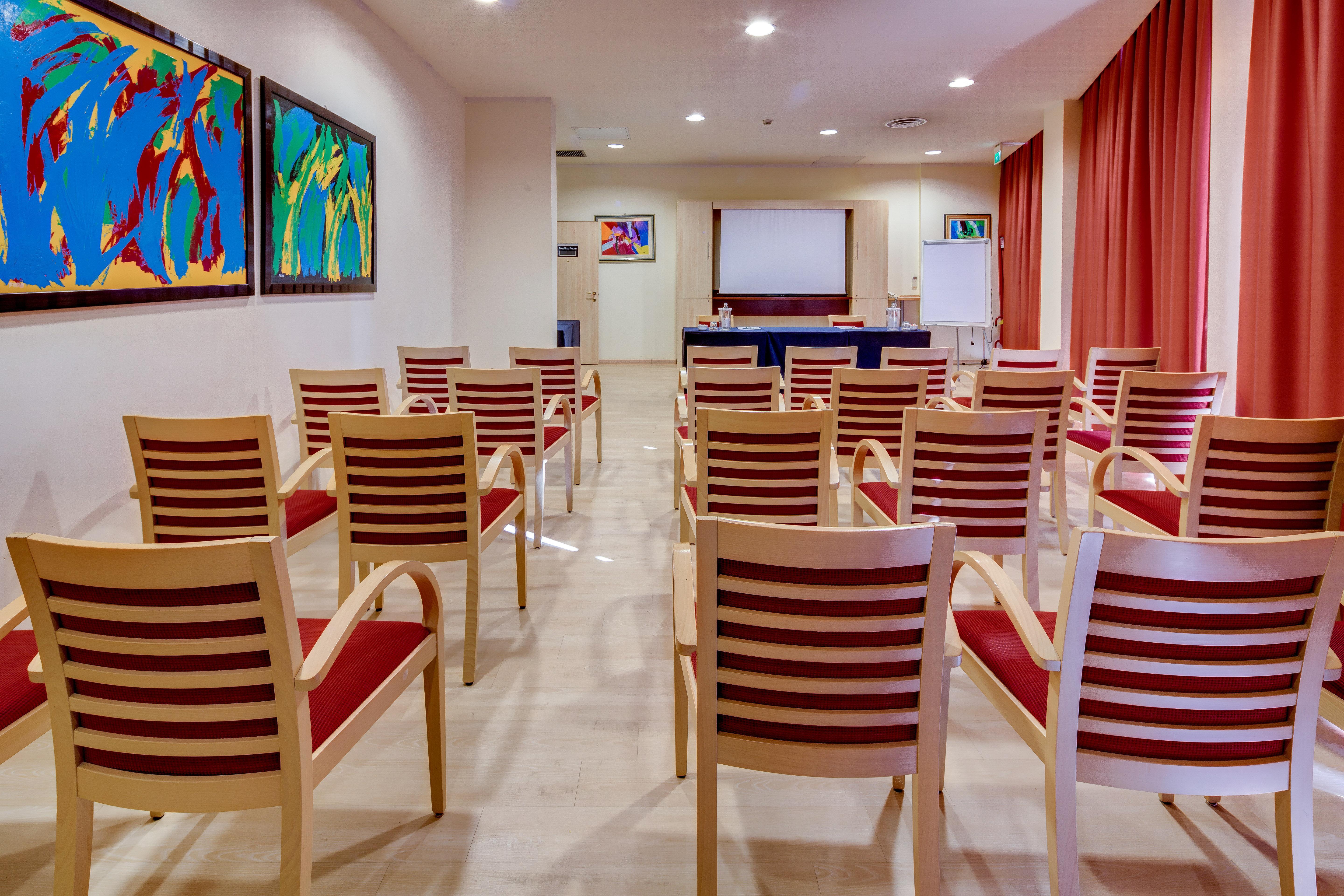 Holiday Inn Express Parma By Ihg Esterno foto