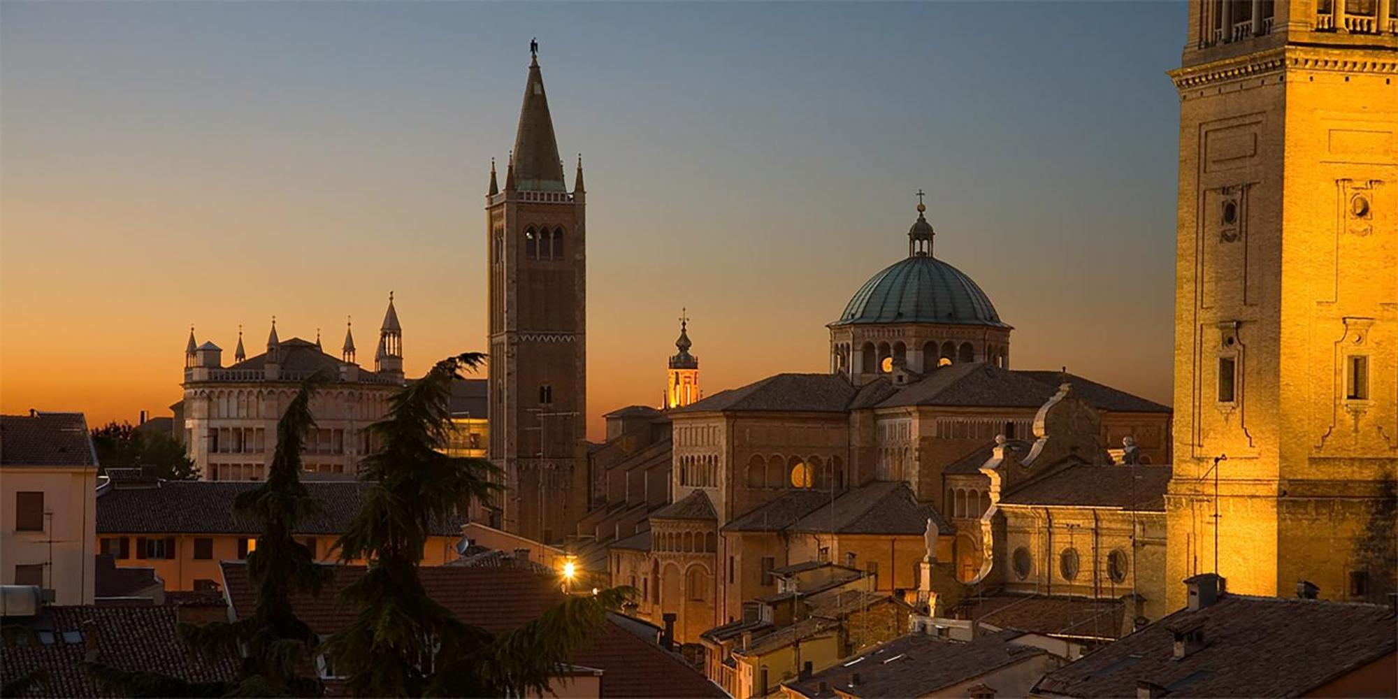 Holiday Inn Express Parma By Ihg Esterno foto