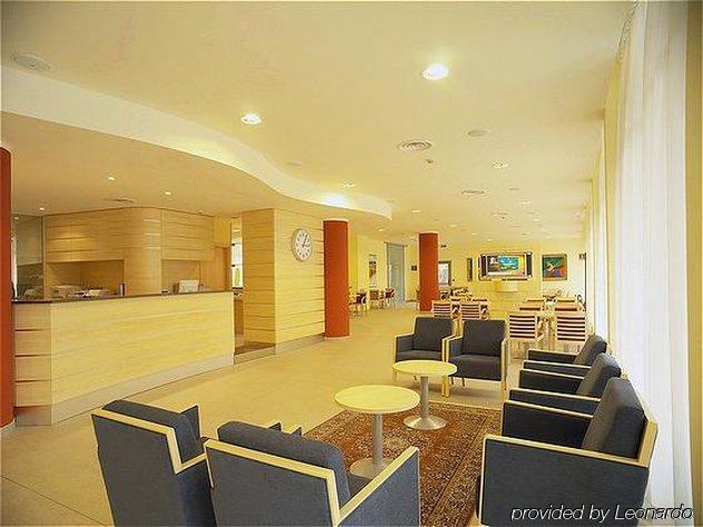 Holiday Inn Express Parma By Ihg Interno foto